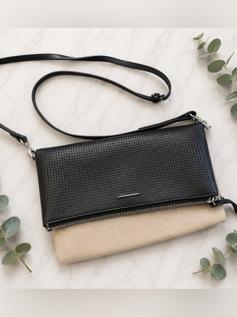 Stella & Dot Waverly Clutch Bag